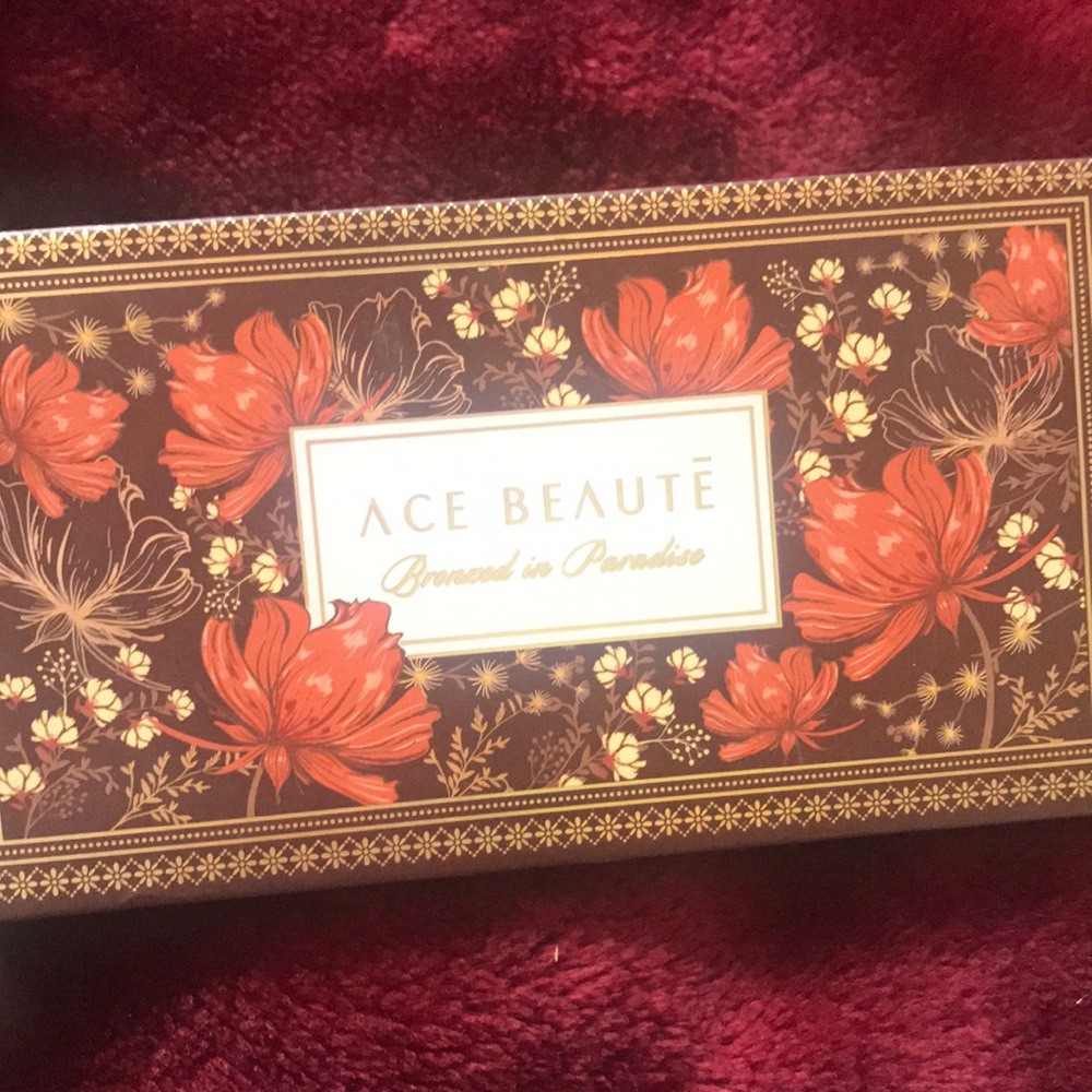 ♥︎𝔸𝕔𝕖 𝔹𝕖𝕒𝕦𝕥𝕖